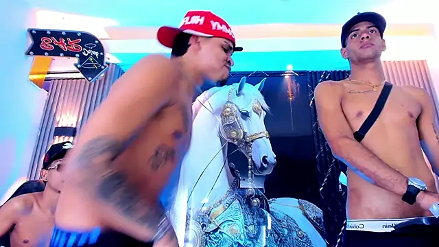 the_knights_of_the_night_ webcam