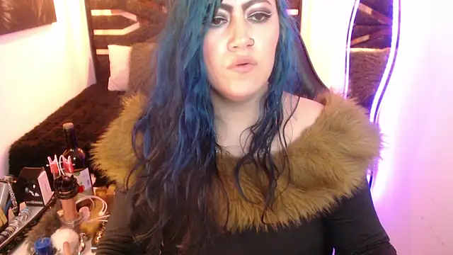 scarleth_blue webcam