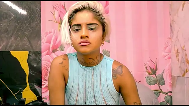 indian_barbie webcam