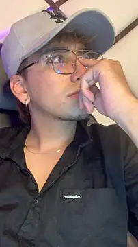 JeremySanders1_ webcam