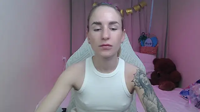 DeboraHorny webcam
