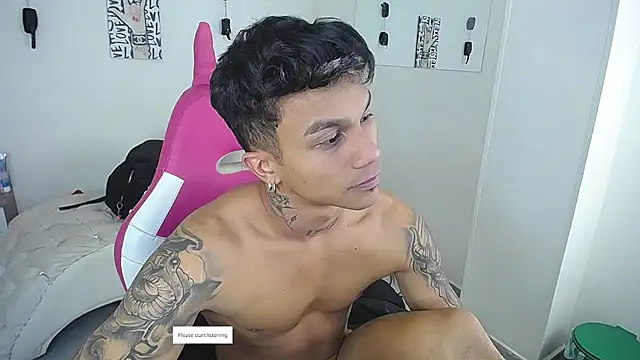 Leonard_Price webcam