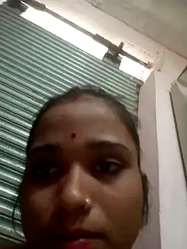 Deepjakolirr webcam