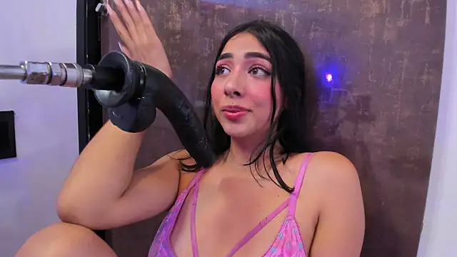 cherry_skinny_ webcam