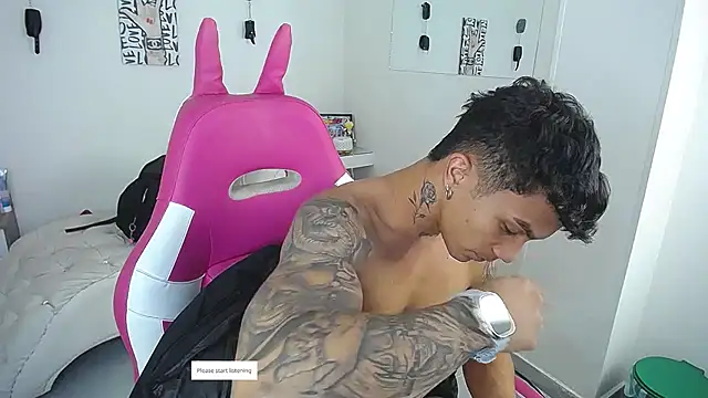 Leonard_Price webcam