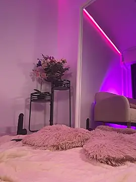 ScarletFlameee webcam