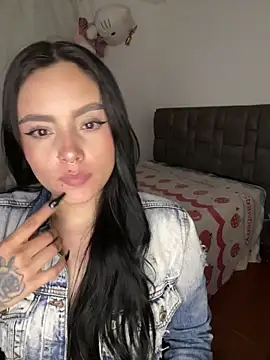 salome_polaniiee webcam