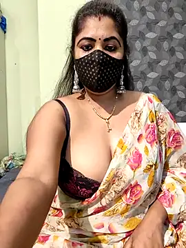 Poly_bhabi webcam