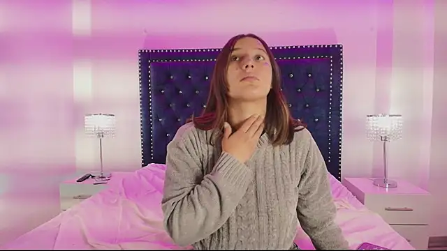 Cristal_and_luke webcam