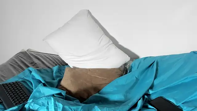 cirosky_elchicopolla webcam