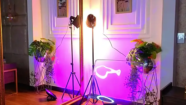 AlessiaLondon webcam