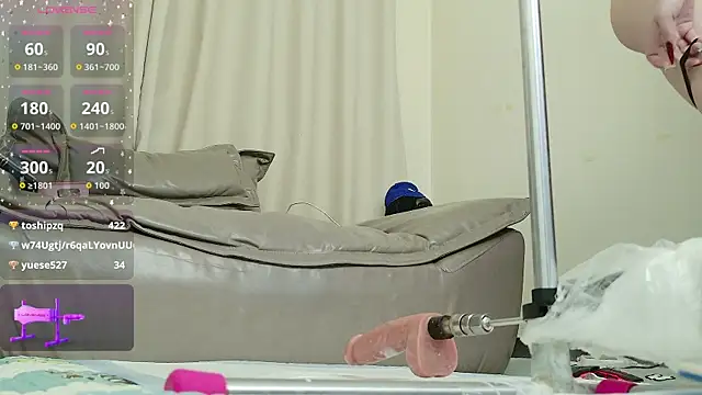 美女fox-yiyi在线直播