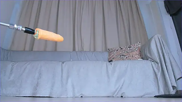 Cherrypie_001 webcam