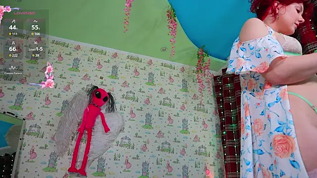 SmokyRose live sex cam