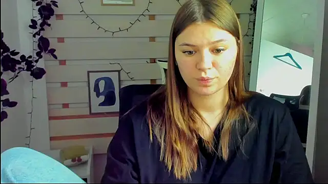 Josephine_Kiss webcam