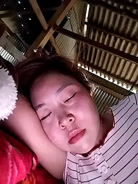 yiyoongg - Yiyoongg's free webcam - UK Sex Cams