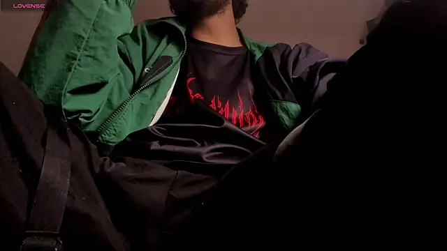 s_sven03 - S_sven03's free webcam - UK Sex Cams