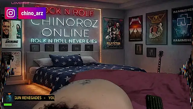 chino_roz webcam
