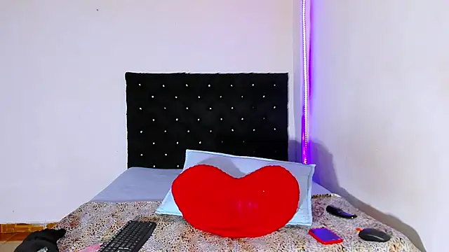 valen_colombian69 webcam