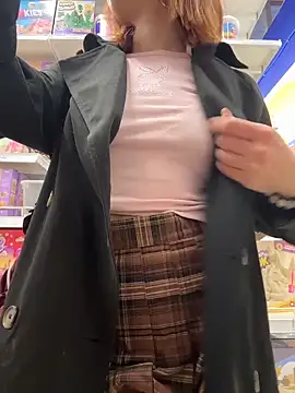 RosieSecret's live cam