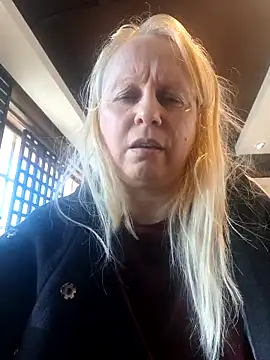 martachatte live sex cam