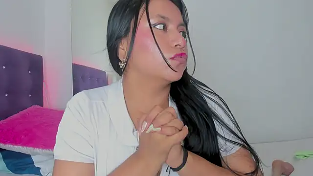 veronicaa_squirt webcam