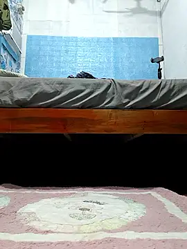 Sweetlorie_83 webcam