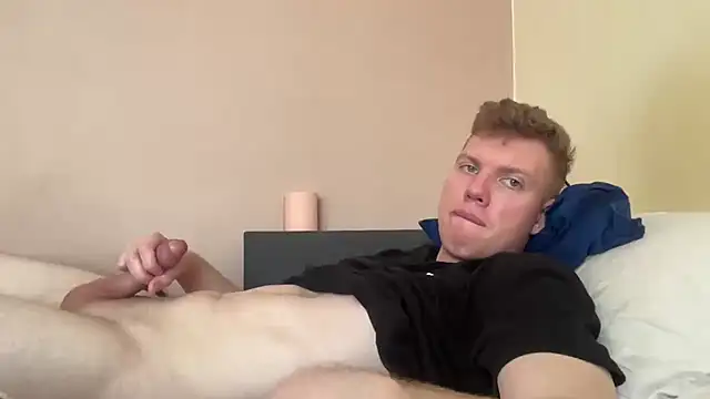 sexybooii6968 webcam
