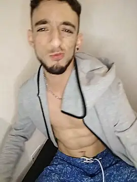 Meliodas97xxx webcam