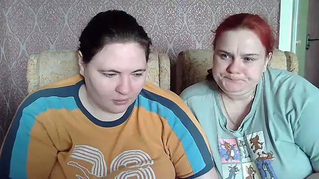 AmirahLaveyQx webcam