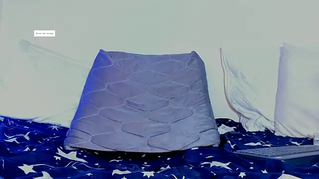 megan_luxe (F young) - control toy x5min