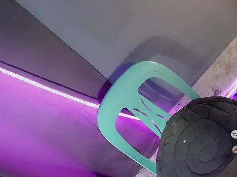 NyxaraSinDoll webcam