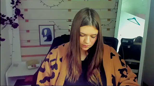 Josephine_Kiss webcam