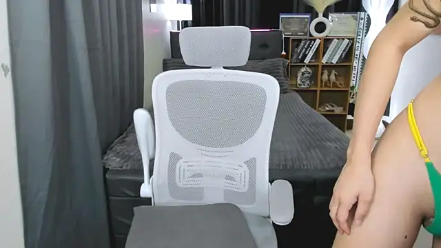 hotjessieempress webcam