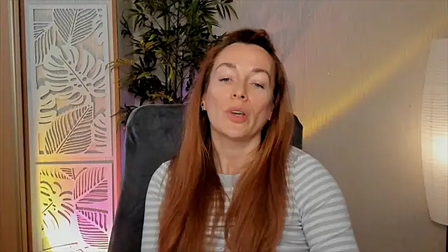 RebeccaMartinez webcam