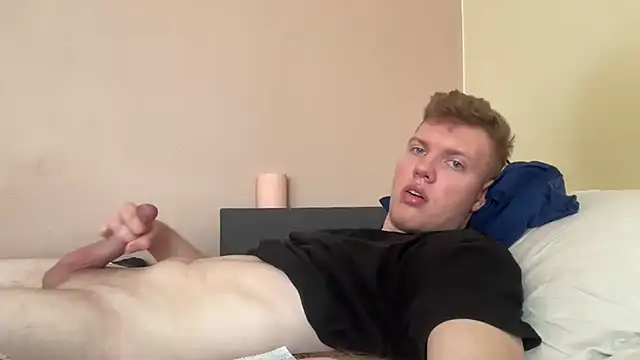 sexybooii6968 webcam