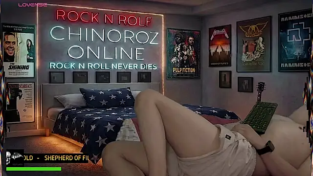 chino_roz webcam