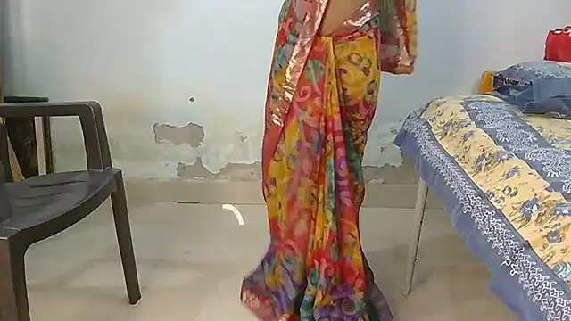 Aarti_misty71 webcam