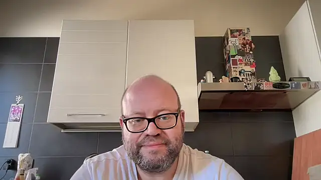 theitalianbear webcam