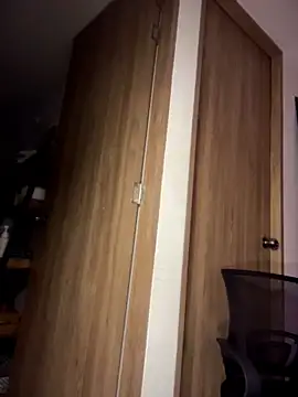 im_sophiie (G young) - SHOW BOOBS 💦+ CONTROL TOY 😈