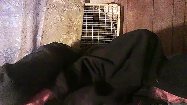 luke_thighwalker2469 webcam