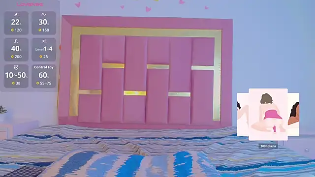 PenelopeBoobss webcam