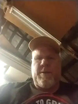 reddog833 (M mature) - Do anything for fans