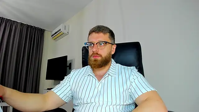 Findom_guy webcam