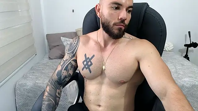 Isaac_Carter webcam