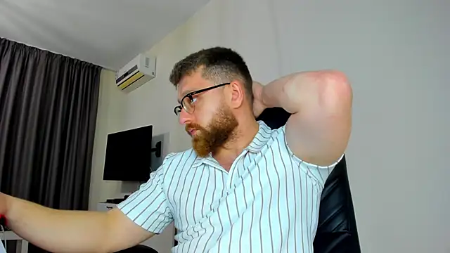 Findom_guy webcam