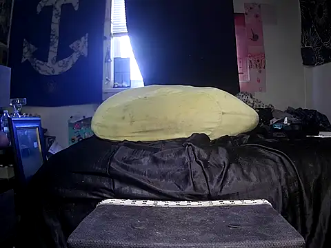 ATwinkie live sex cam