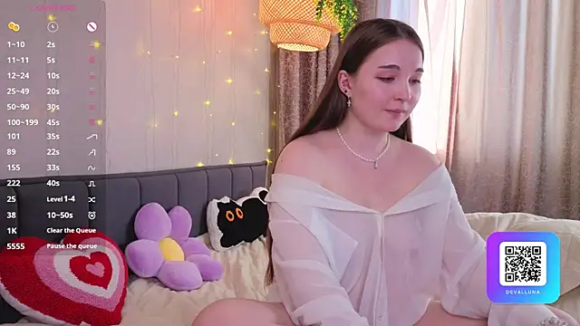 ConstanceHelms webcam