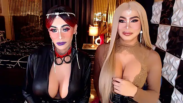 MonstrousCockDiva webcam