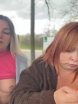 SweetCuteGirls1023 webcam